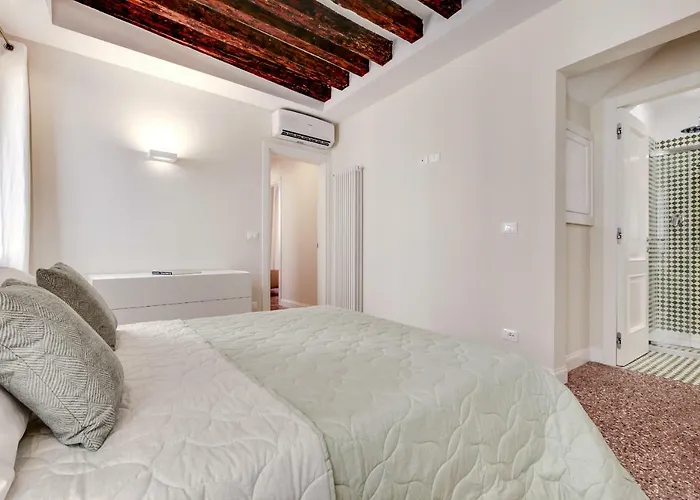 Rugabella Rialto Deluxe By Wonderful Italy